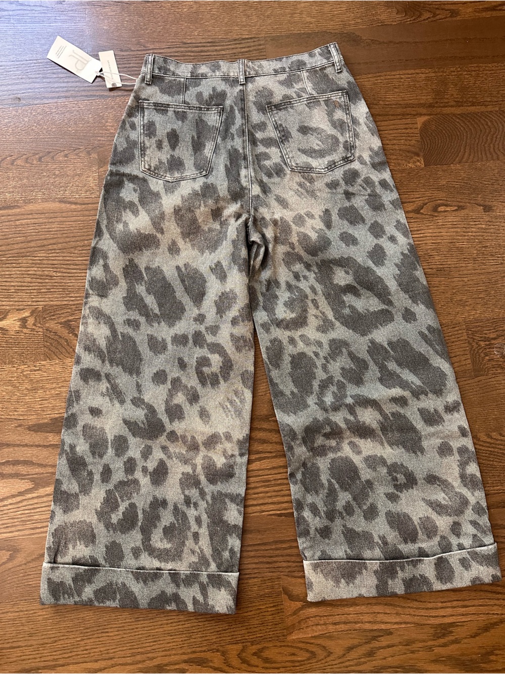 NWT sz 29 Pilcro Leon Double Hem High Rise Wide Leg Cuffed Jeans grey leopard - Picture 4 of 10